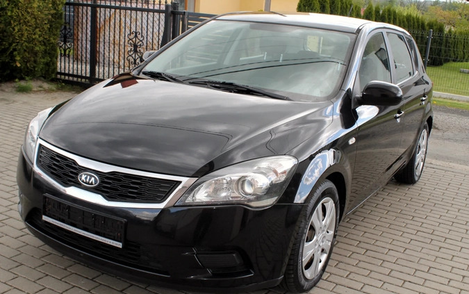 Kia Ceed cena 18800 przebieg: 264343, rok produkcji 2010 z Skoczów małe 232